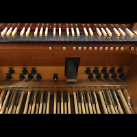 Melk, Benediktinerkloster, Stiftkirche St. Petrus und Paulus, Pedal und Pistons