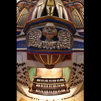 Basedow, Dorfkirche, Spieltisch und Oberwerk-Prospekt