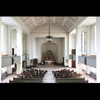 Berlin, Glaubenskirche, Innenraum in Richtung Chor - Blick von der Orgelempore