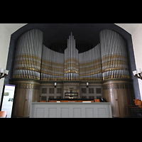 Berlin, Glaubenskirche, Orgel, davor (rckwrtig) der Spieltisch