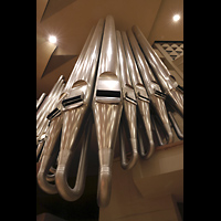 Berlin, Philharmonie, Pfeifen des 32'-Prinzipals mit Kondukten