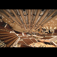 Berlin, Philharmonie, Blick ber die Chamaden in den Saal