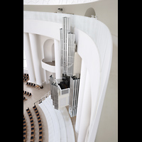 Berlin, St. Hedwigs-Kathedrale, Seitlicher Blick vom Kuppelumgang zur Orgel