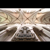 Braunschweig, Klosterkirche St. Mariae, Orgel mit Blick ins Gewlbe