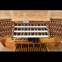 Cham, St. Jakob, Spieltisch