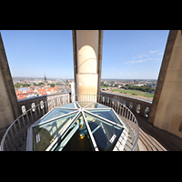 Dresden, Frauenkirche, Aussicht von der Laterne nach Nordwesten, links: Hausmannsturm und Kathedrale