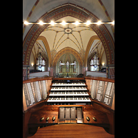 Halle (Saale), Pauluskirche, Spieltisch mit Blick auf die Nord- und Sdorgel