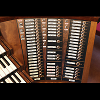 Halle (Saale), Pauluskirche, Rechte Registerstaffel