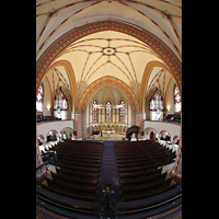 Halle (Saale), Pauluskirche, Blick von der Orgelempore in die Kirche und auf die Nord- und Sd-Orgeln