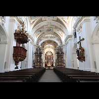 Kempten, Basilika St. Lorenz, Hauptschiff in Richtung Chor
