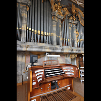 Kempten, Basilika St. Lorenz, Hauptorgel mit Spieltisch seitlich