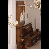 Kempten, St. Mang, Chororgel von der Hauptorgelempore aus gesehen