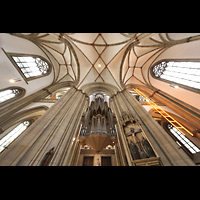 Mnster, St. Lamberti, Hauptorgel perspektivisch mit Blick ins Gewlbe