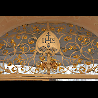 Niederaltaich, Benediktinerabtei, Basilika St. Mauritius, Ziergitter ber dem Hauptportal innen