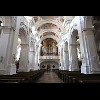 Niederaltaich, Benediktinerabtei, Basilika St. Mauritius, Hauptschiff in Richtung Orgel