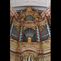 Niederaltaich, Benediktinerabtei, Basilika St. Mauritius, Oberes mittleres Prospektfeld mit strahlenfrmig angeordneten Pfeifen