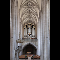 Nrdlingen, St. Georg, Hauptschiff in Richtung Orgel