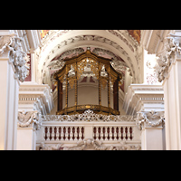 Passau, Dom St. Stephan, 2025 noch leeres restauriertes Gehuse der Evangelienorgel