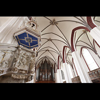 Tangermnde, St. Stephan, Blick ber die Kanzel zur Orgel