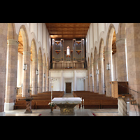 Waldkirchen, St. Peter und Paul (Bayernwalddom), Langhaus in Richtung Orgel