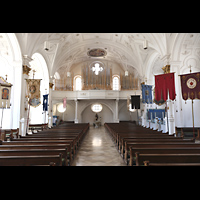 Weilheim i.OB., Stadtpfarrkirche Mari Himmelfahrt, Innenraum in Richtung Orgel