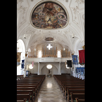 Weilheim i.OB., Stadtpfarrkirche Mari Himmelfahrt, Innenraum in Richtung Orgel