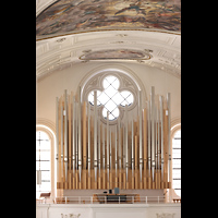 Weilheim i.OB., Stadtpfarrkirche Mari Himmelfahrt, Hauptwerk und Pedal der Hauptorgel vom Solowerk / Altar aus gesehen