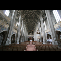 Halle (Saale), Marktkirche Unserer Lieben Frauen, Innenraum / Hauptschiff in Richtung Chor