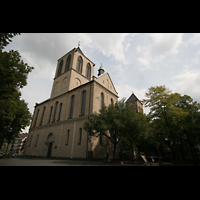 Köln (Cologne), St. Kunibert, Außenansicht