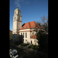 Berlin, Hoffnungskirche, Kirche vom Pfarrbüro aus