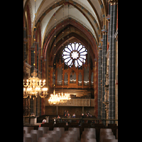 Bremen, Dom St. Petri, Blick von der Vierung zur großen Orgel