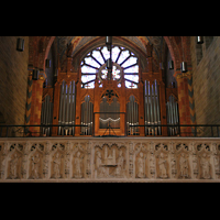 Bremen, Dom St. Petri, Orgelempore mit Figuren