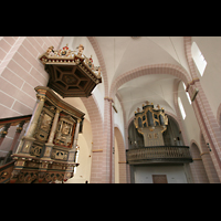 Höxter, Ev. Stadtkirche St. Kiliani, Kanzel und Orgel