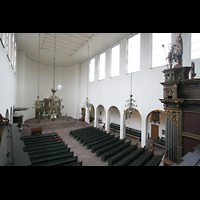 Bremen, St. Ansgarii, Blick von der Orgelempore in die Kirche