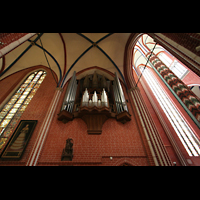 Bad Doberan, Mnster, Orgel und Langhauswand