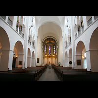 Hamburg, Domkirche St. Marien, Innenraum / Hauptschiff in Richtung Chor
