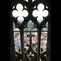Ulm, Mnster, Blick durch den Turmhelm auf die Stadt