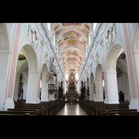 Ochsenhausen, Klosterkirche St. Georg, Innenraum / Hauptschiff in Richtung Chor