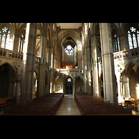 Stuttgart, Johanneskirche, Innenraum in Richtung Orgel