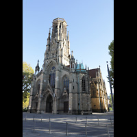 Stuttgart, Johanneskirche, Außenansicht mit Turm (im 2. Weltkrieg zerstört; Turmhelm wurde nicht wiederaufgebaut)