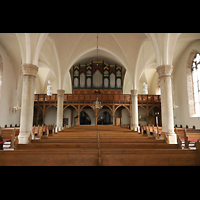 Gronau (Leine), Matthäikirche, Innenraum in Richtung Orgel