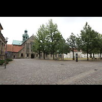 Hildesheim, Mariendom, Seitenansicht vom Domhof (Nordseite)