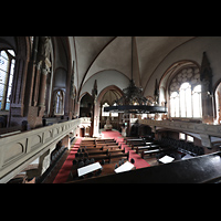 Berlin, Stephanuskirche, Blick von der Orgelempore seitlich in die Kirche