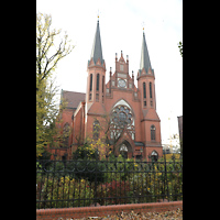 Berlin, St. Paulus Dominikanerkloster, Außsnansicht mit Fassade