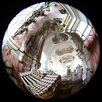 Weingarten, Basilika  St. Martin, Spieltisch mit darüberliegendem Glockenspiel in Weintraubenform