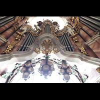 Weingarten, Basilika  St. Martin, Glockenspiel als Weintraube über dem Spieltisch und mittlerer Prospekt
