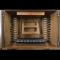 Basel, Predigerkirche, Spieltisch der Silbermann-Metzler-Orgel