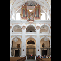 Luzern, Jesuitenkirche, Innenraum in Richtung Orgel