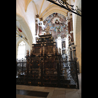 Freiberg, Dom St. Marien, Chorraum und kurfürstliches Grabgelege - Moritzmonument von 1563