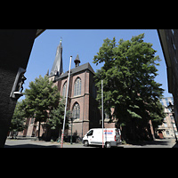 Düsseldorf, Basilika St. Lambertus, Außenansicht von Südosten